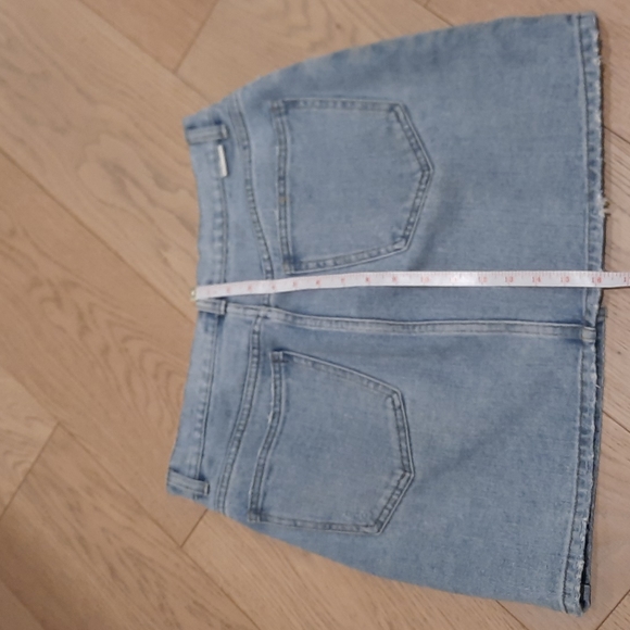 Billabong Distressed Jean Skirt Sz 29 - Picture 5 of 8